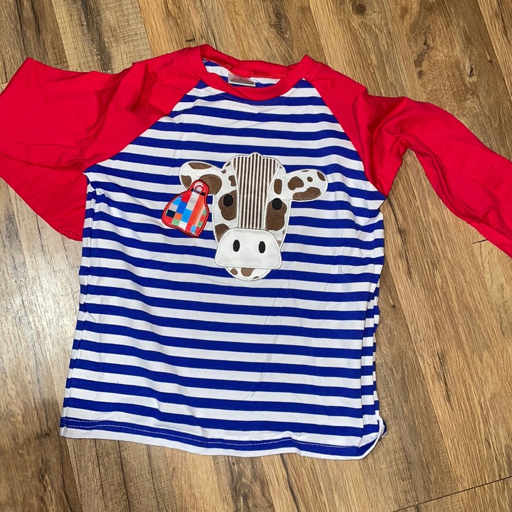Boys cow top 🐄